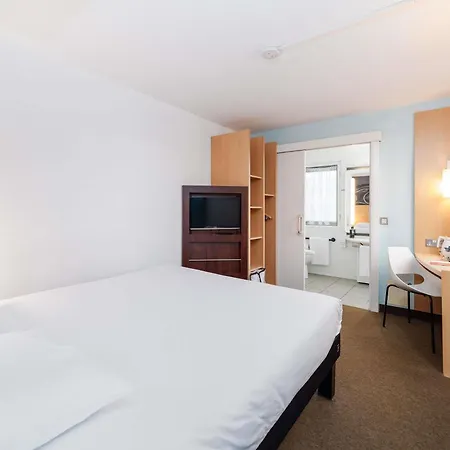 Ibis Southampton-3